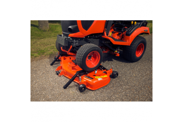Piatto di taglio per Kubota BX 137 centimetri Piatto di taglio per Kubota BX 137 centimetri