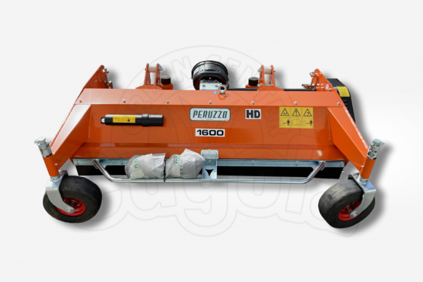 Trinciatrice Peruzzo TEG Special 1600 HD per trattori Kubota Trinciatrice Peruzzo TEG Special 1600 HD per trattori Kubota